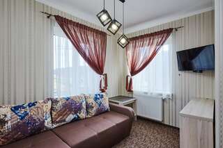 Отель Kasimir Hotel Rooms Буковель Улучшенные апартаменты-1